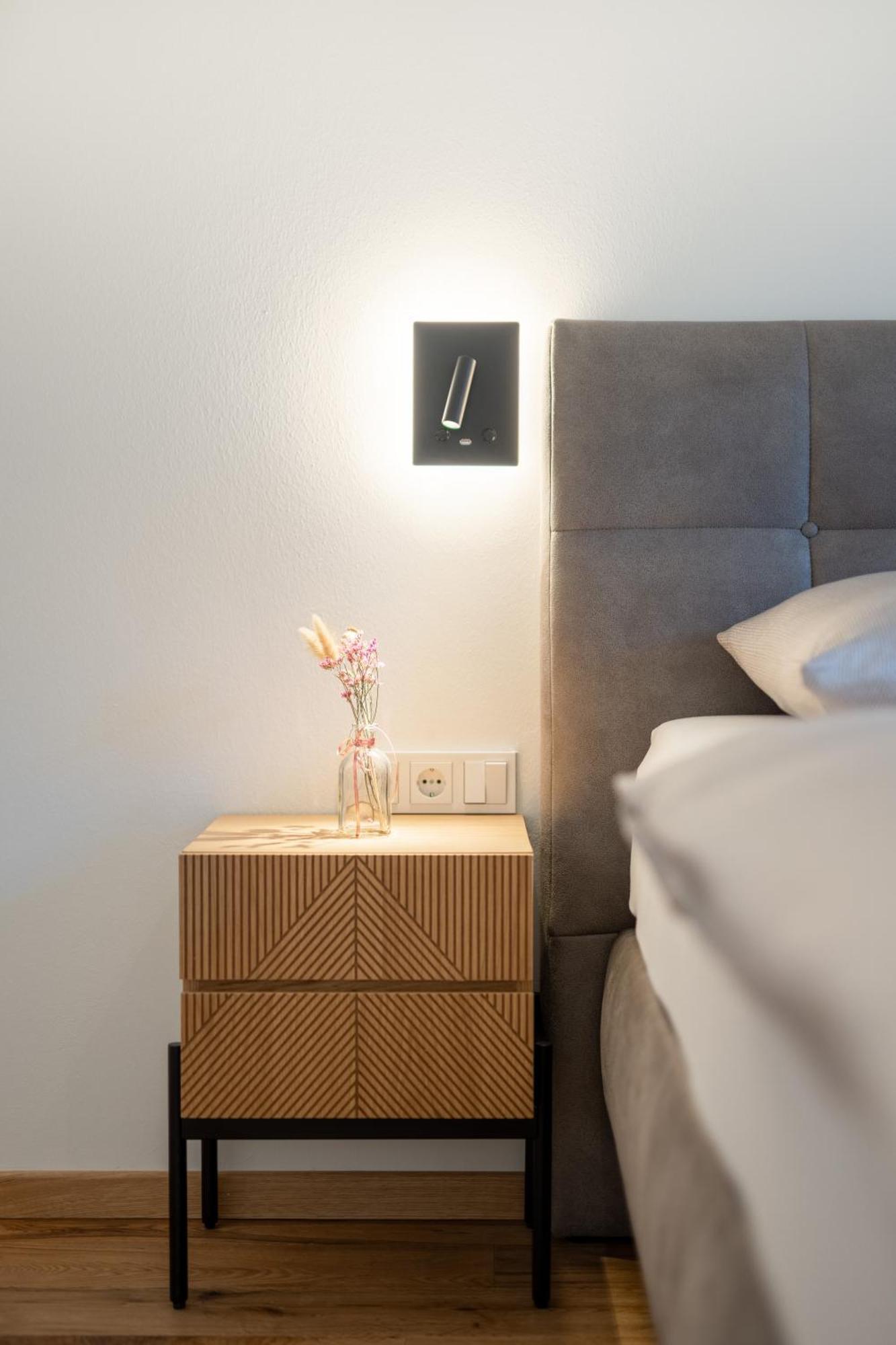 לאנה Apartments Villa Julia מראה חיצוני תמונה